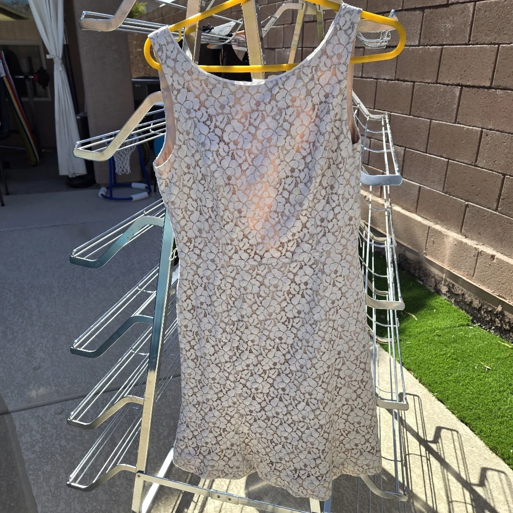 Gorgeous A-line Lace Dress for Easter - Picture 1 of 8